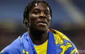 kaiyun下载-里程碑夜罗马官宣签约，法国杯赛前刷纪录，底气十足，球探报告显示潜力的简单介绍