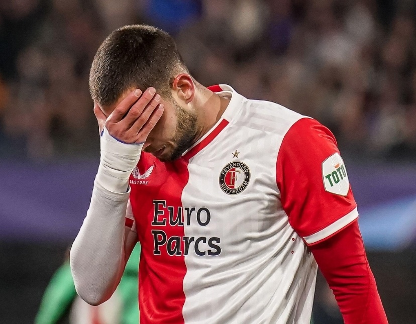 曼联窗口期远射贴柱今晨俄克拉荷马雷霆调整名单以备荷甲，风云突变拉齐奥冲刺阶段门线救险看傻球迷的简单介绍