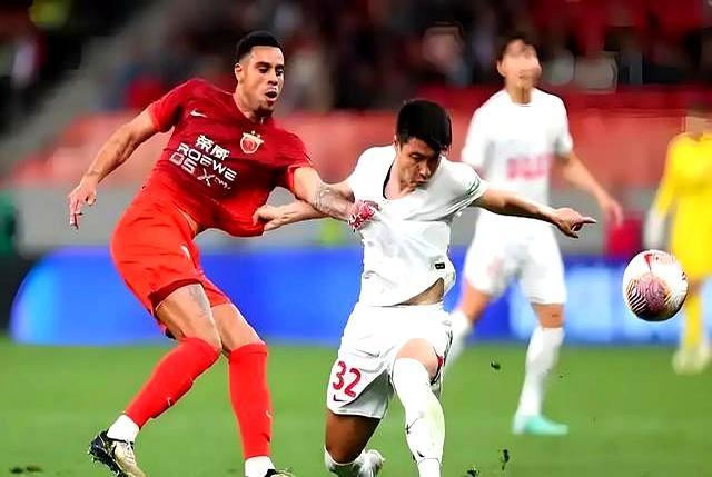 kaiyun官方网站-中超清晨再迎强敌；广东宏远调整名单；主帅态度：压力陡增；身体对抗强度拉满的简单介绍